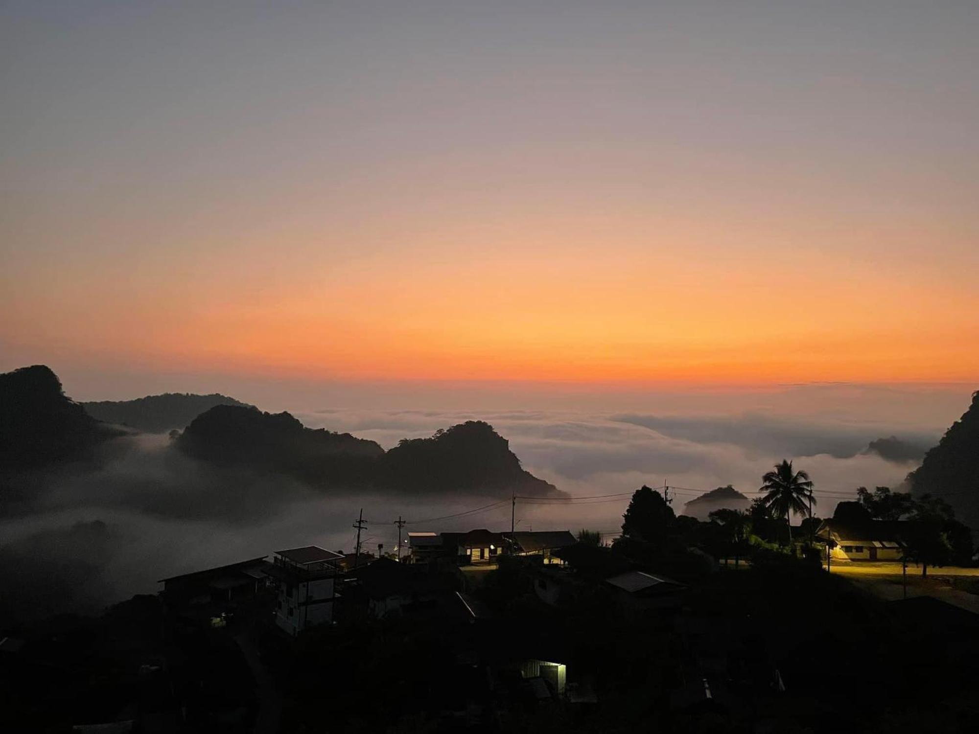 Bed and Breakfast Oasis Phamee Ban Pha Mi Esterno foto